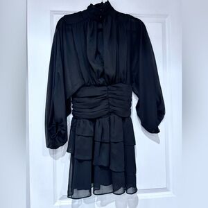 Elegant Black Long Sleeve Dress